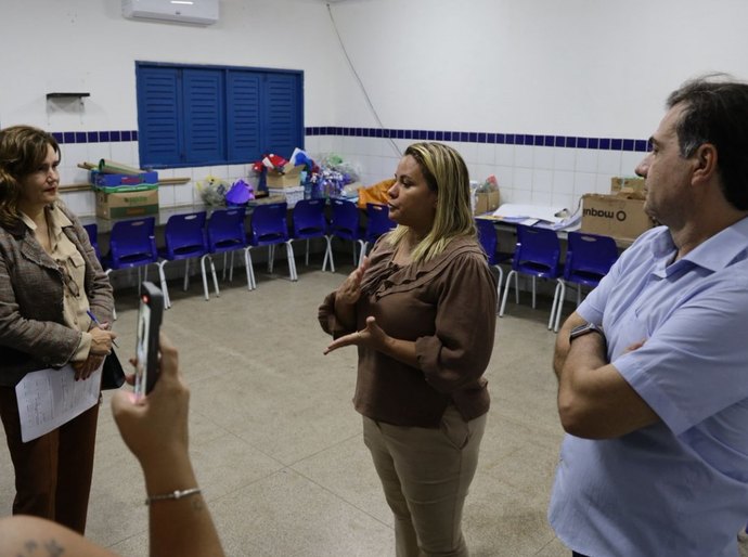 Fiscalização para melhoria da EJAI em Maceió: MPAL e DPE chegam à Escola Municipal Professor Antídio Vieira, no Trapiche da Barra
