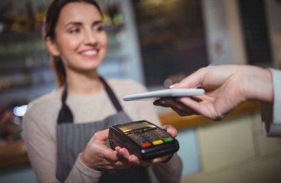 Mercado de maquininhas salta 44% em Alagoas e acirra concorrência pelos pagamentos digitais