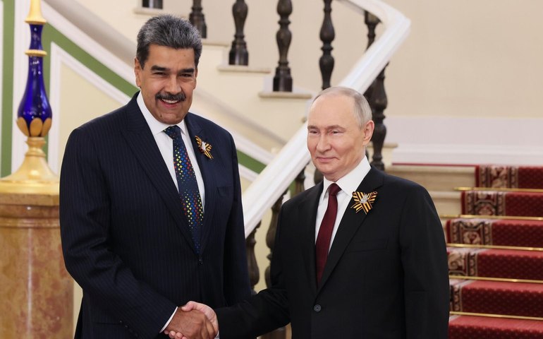 Presidente Putin mantém diálogo telefônico com Nicolás Maduro