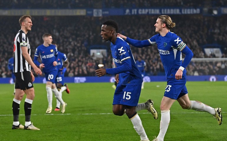 Fortuna da venda do Chelsea segue congelada e vítimas da Ucrânia podem ficar sem ajuda prometida