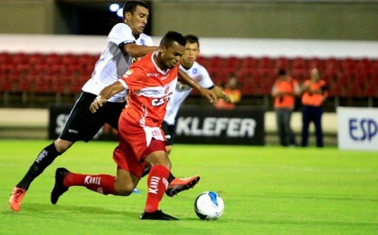 Renan Filho: &#8216;Redução da violência mostra que estamos no caminho certo&#8217;