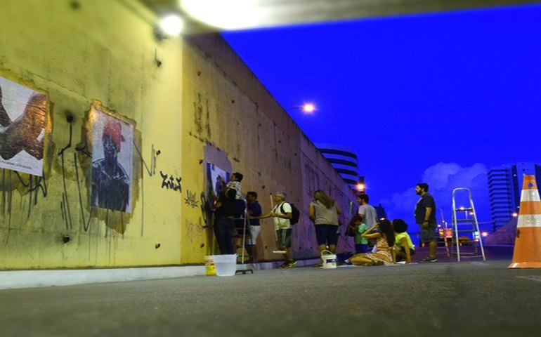 Viadutos de Maceió recebem fotos em homenagem à consciência negra