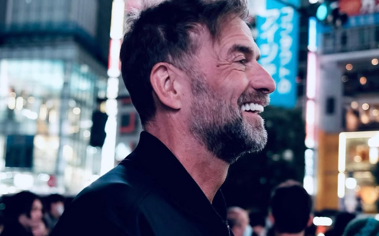 Jürgen Klopp volta ao Liverpool em maio após 14 meses e o motivo é nobre