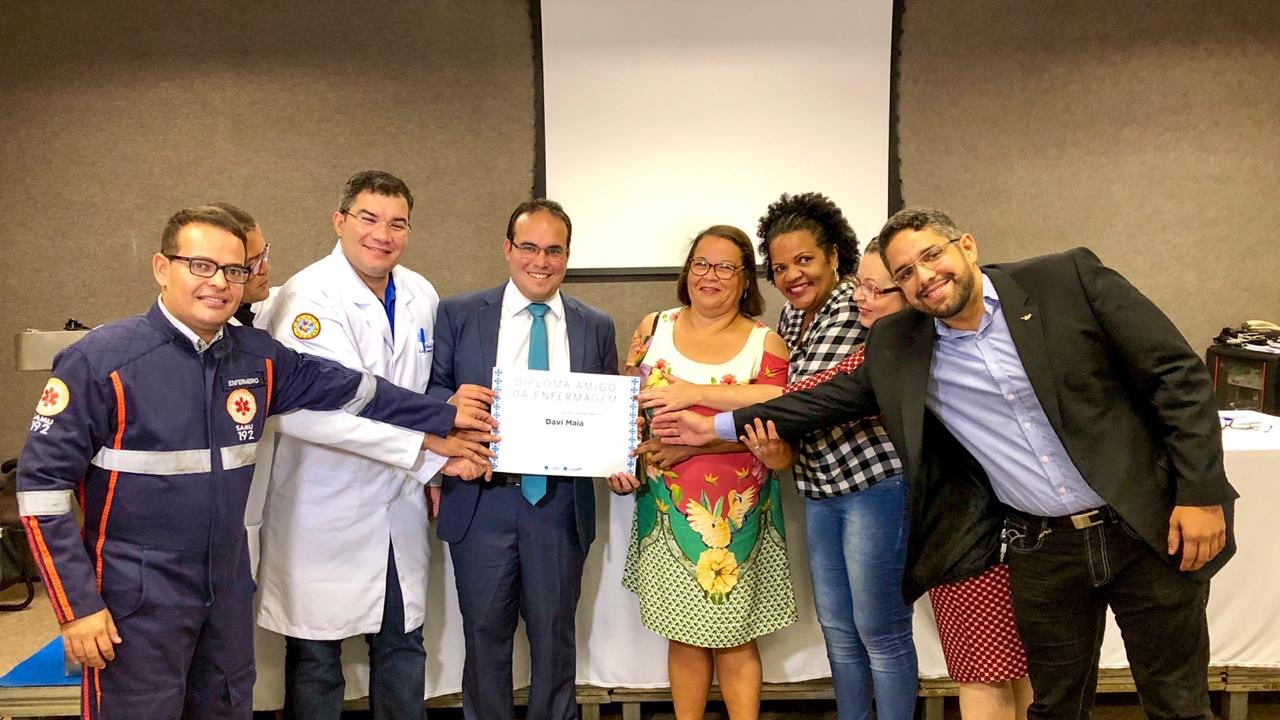 Deputado apresenta Projeto de Lei que regulamenta descanso digno para enfermagem alagoana