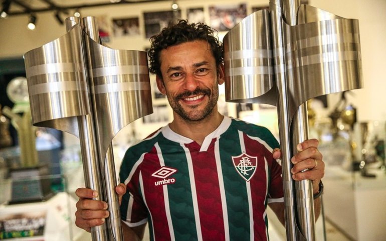 Ídolo Fred é novo diretor de Planejamento do Fluminense; Diniz assina renovação