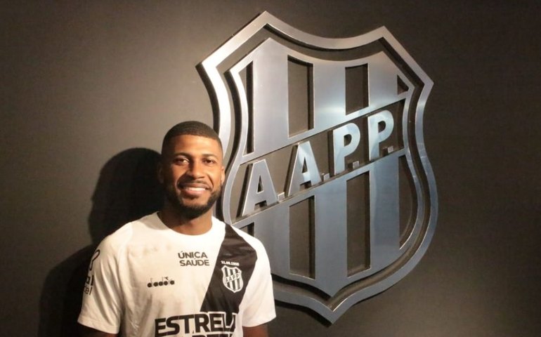 Ex-Palmeiras, Emerson Santos é oficializado na Ponte Preta: 'Me sentindo em casa'