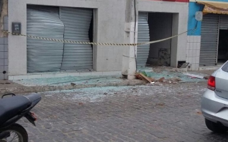 Agencia do Bradesco é alvo de explosão em Paulo Jacinto