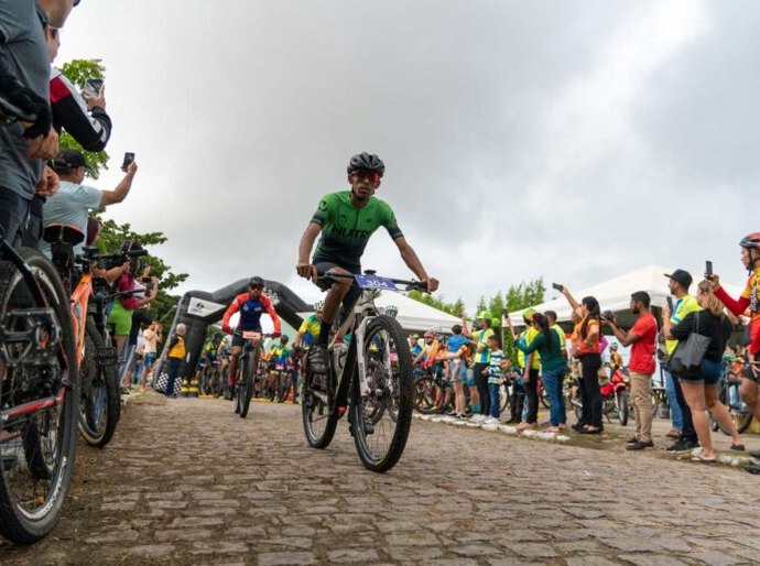 Competições esportivas abrem programação da 59ª Festa da Juventude e agita Santana do Ipanema