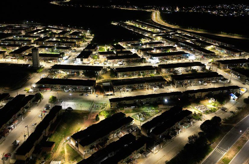 Ilumina chega ao 52º conjunto habitacional com iluminação 100% LED em Maceió