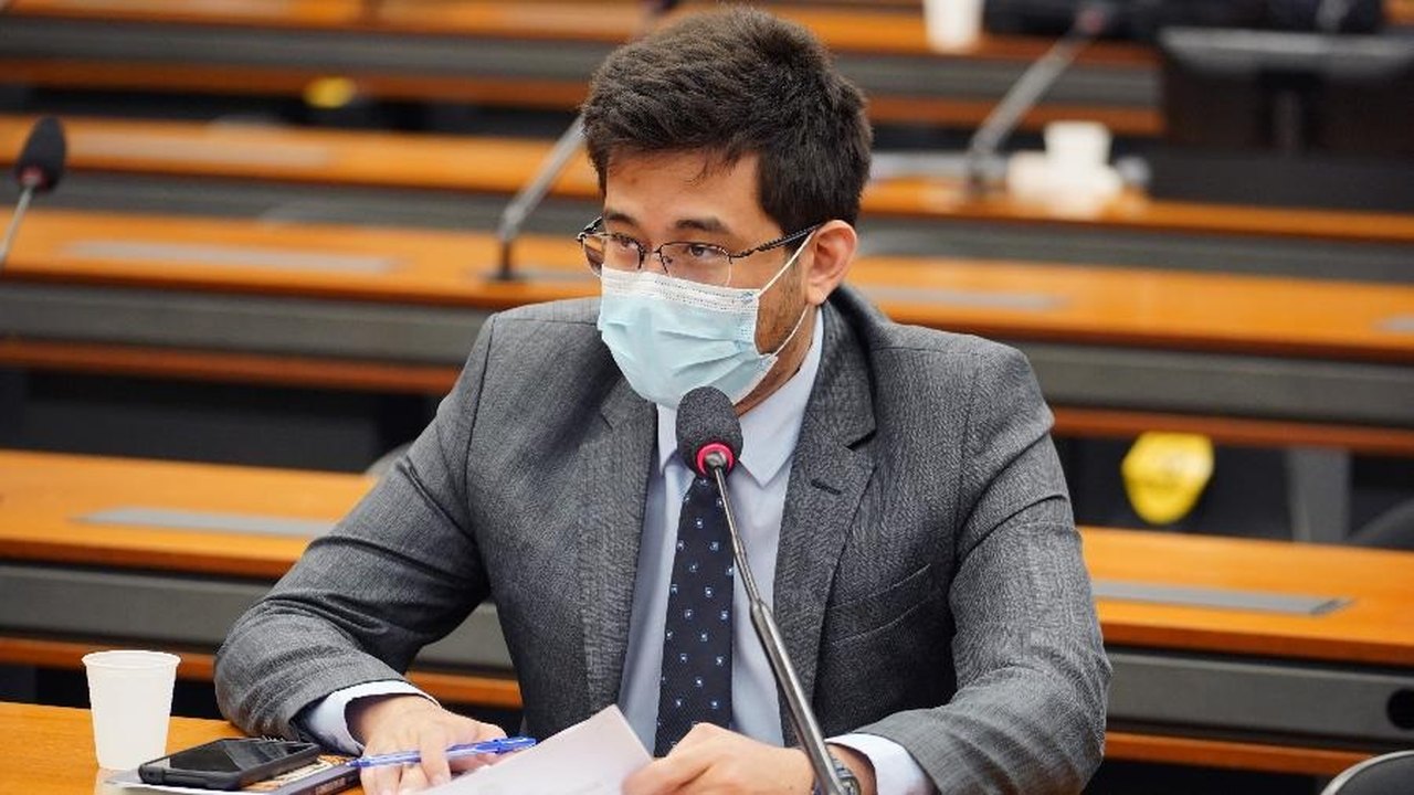 PRE-SP contesta registros de Kim Kataguiri e outros 82 candidatos