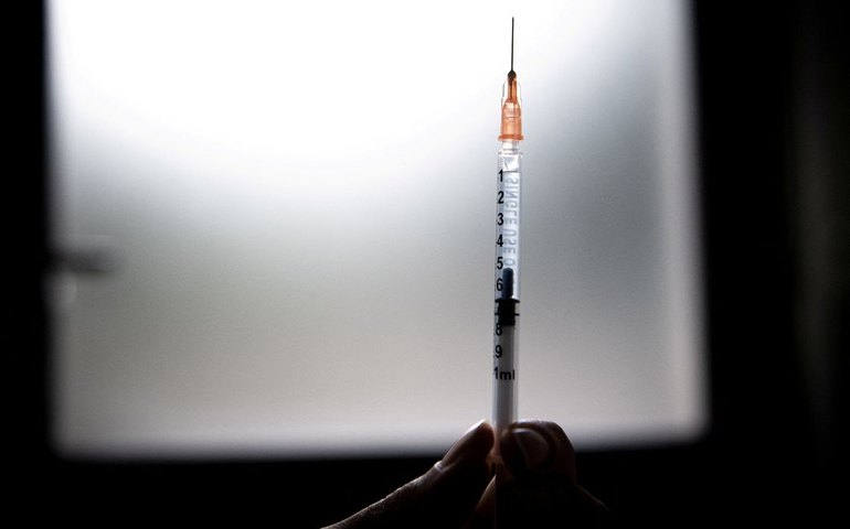 Rússia anuncia vacina contra o câncer para 2025