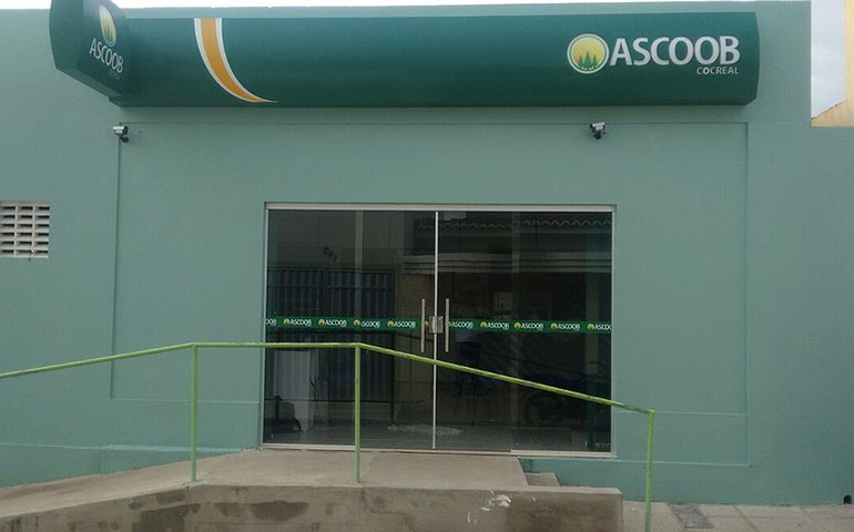 Nova unidade da Cresol vai beneficiar agricultores da Coopaiba, em Piaçabuçu