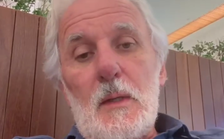 Otávio Mesquita sofre assalto à mão armada em SP