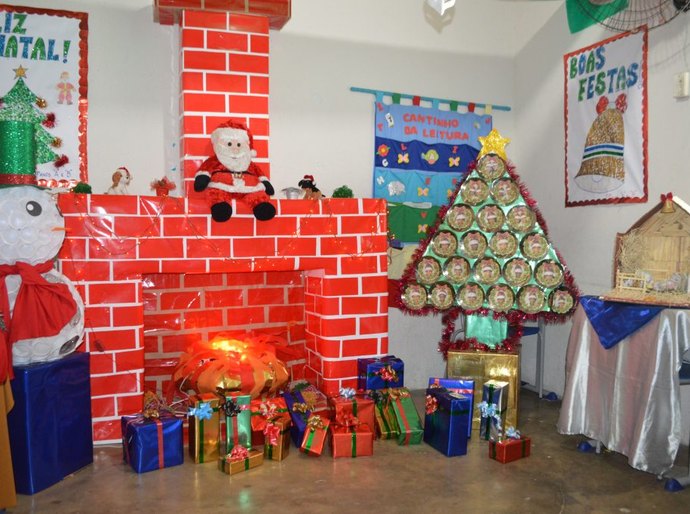 Escola promove concurso natalino sustentável