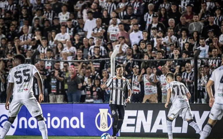 Santos leva 1 a 0 do Operário-PR, perde a 4ª seguida e pode despencar até 7 posições na Série B