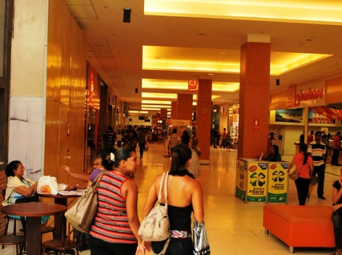 Pátio Maceió fecha lojas na segunda-feira, o Dia do Comerciário