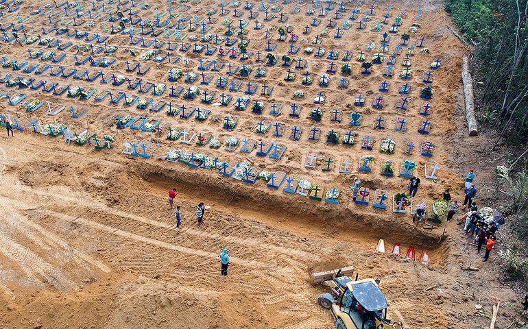 Amazonas tem salários atrasados e êxodo de médicos