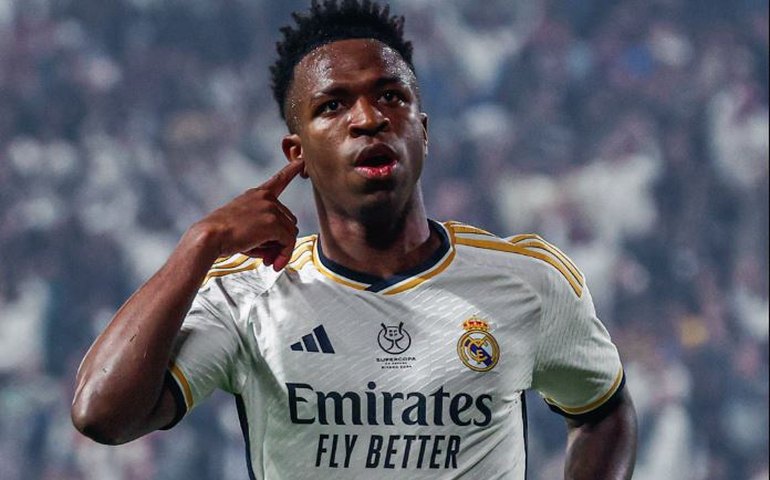 Vini Jr. marca hat-trick histórico e Real Madrid conquista Supercopa com goleada sobre o Barcelona