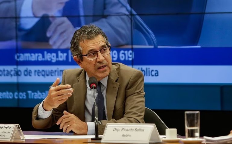 Na comissão do MST, Graziano defende 'consertar a reforma agrária'