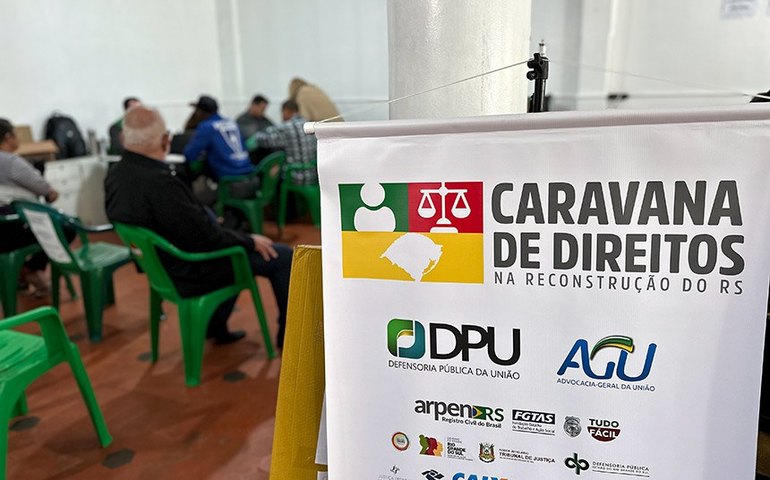 Mostra fotográfica destaca atuação da DPU em Caravana de Direitos após enchentes no RS