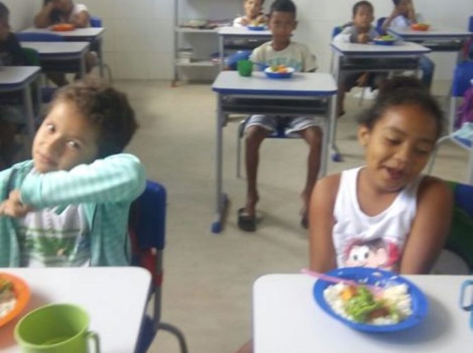 Alunos da rede pública de Traipu têm acesso a alimentação saudável