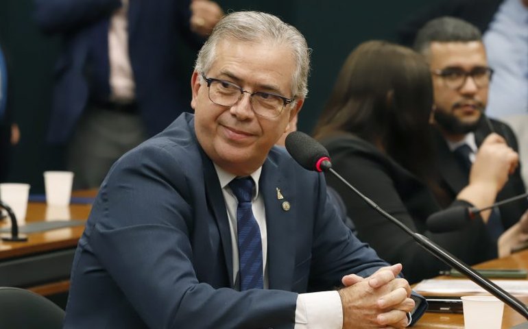 Líderes na Câmara pedem prioridade para projeto que suspende portaria que dificulta trabalho aos domingos e feriados