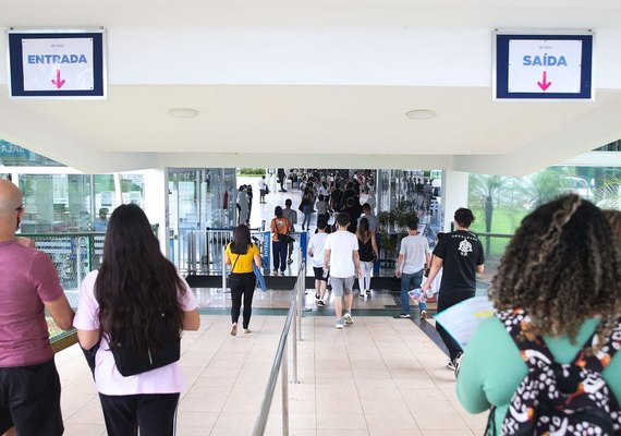 Plataforma Questões do Enem ajuda estudante a se preparar para provas