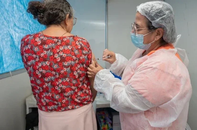 PAM Salgadinho possui ponto fixo de vacinação em funcionamento