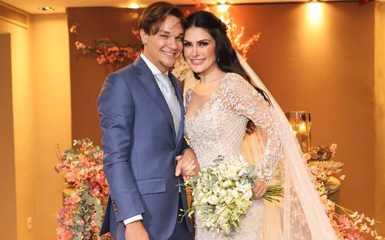 Natália Guimarães e Leandro, do KLB, se casam após 14 anos juntos