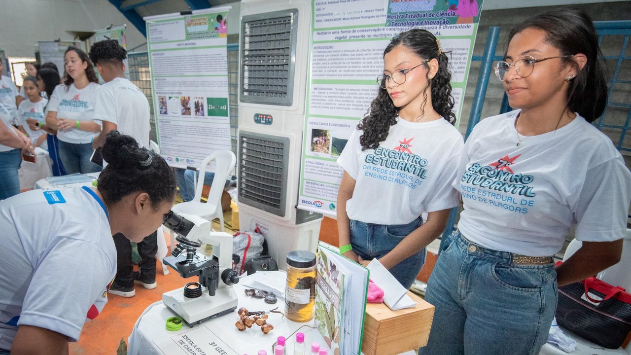 Secretaria de Educação desenvolve plano para reestruturação do ensino médio até 2027