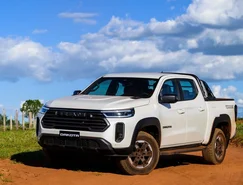 Versatilidade amplia presença da Ram Dakota 2027 entre as picapes médias - Divulgação (6).jpg 