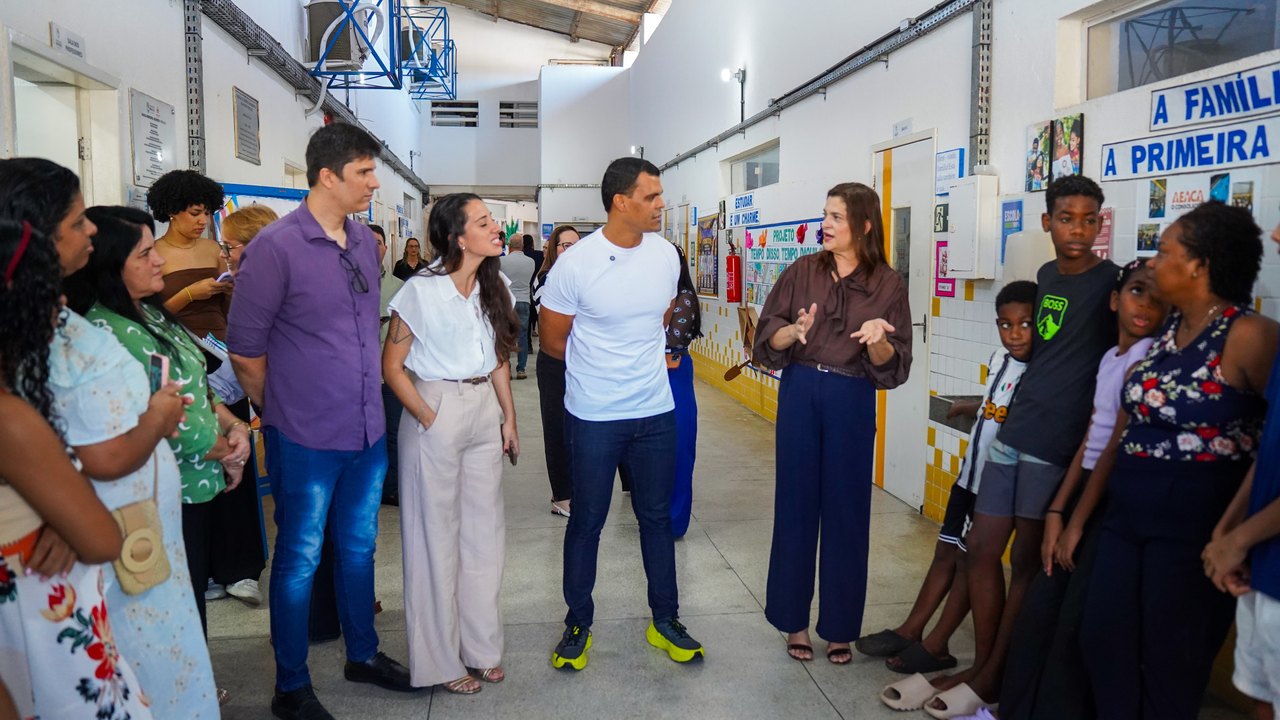 Projeto Rota das Escolas chega à Silvestre Péricles, levando soluções para demandas da unidade de ensino
