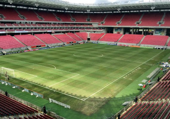 CRB enfrenta Sport em jogo adiado por conta das chuvas em Recife