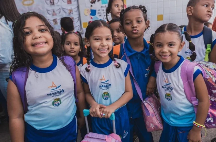 Prefeitura de Maceió abre pré-matrícula com oferta de 6,5 mil novas vagas em Gigantinhos e escolas de todos os bairros