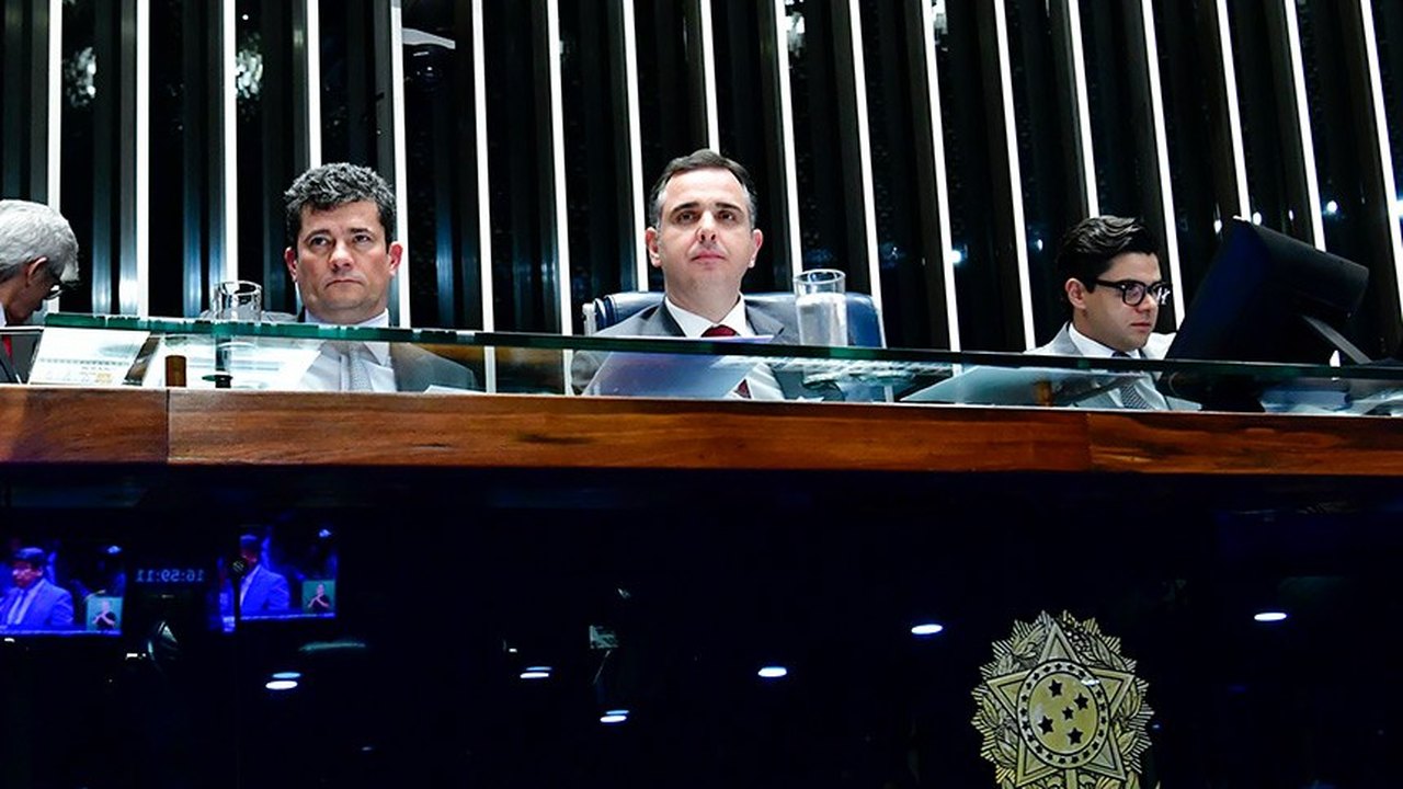 Senadores repudiam agressão a jornalista Delis Ortiz