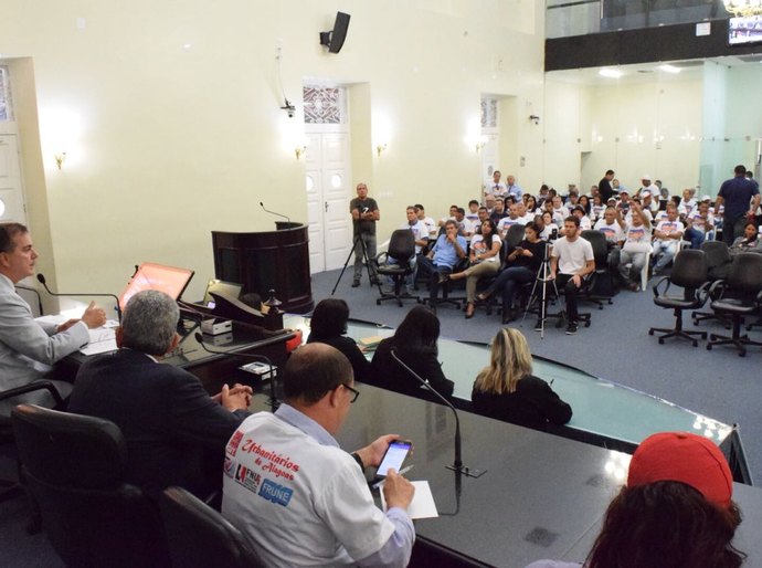 Em audiência na ALE, entidades se mostram contrárias à MP que altera marco do saneamento