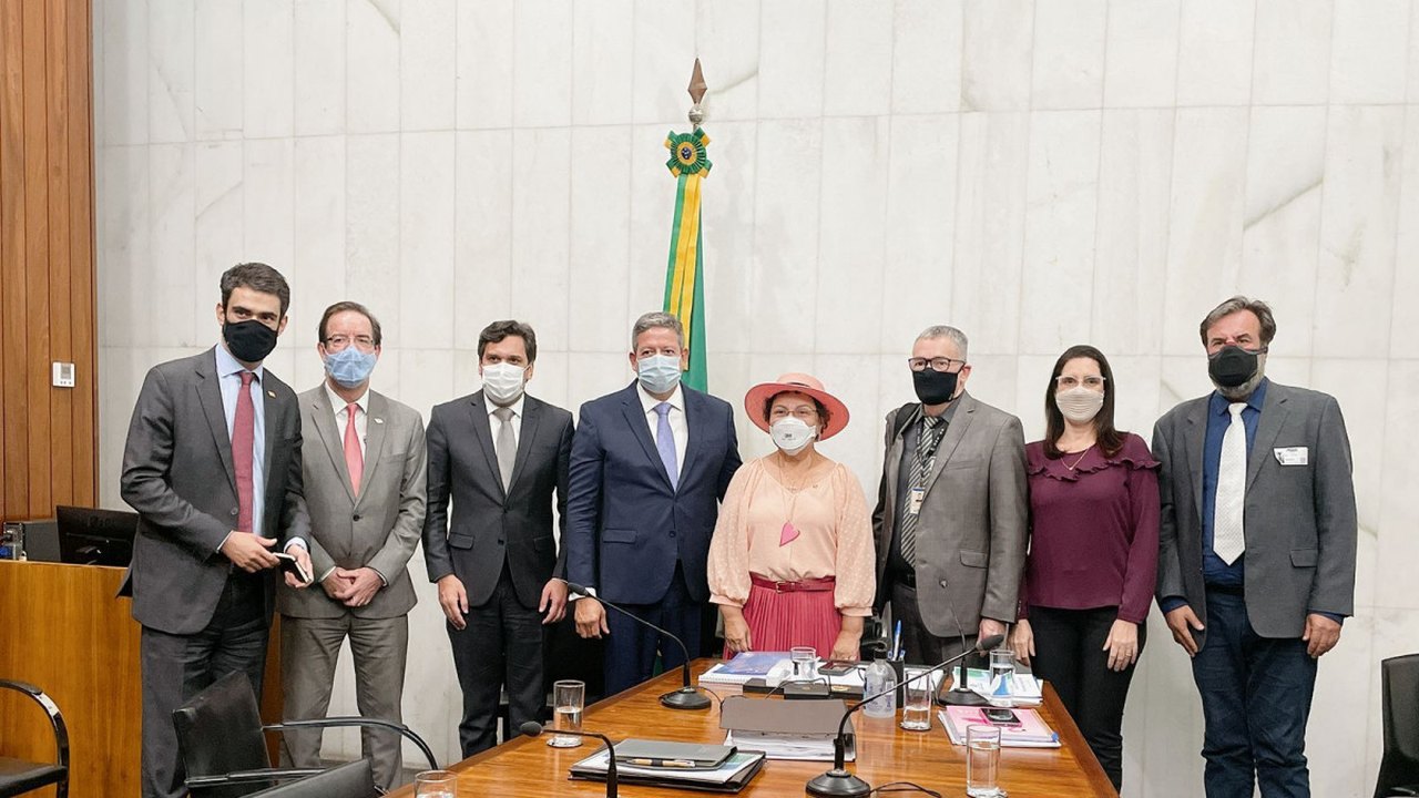 Conisul e bancada federal pedem apoio do presidente da Câmara para orçamento da Emprapa