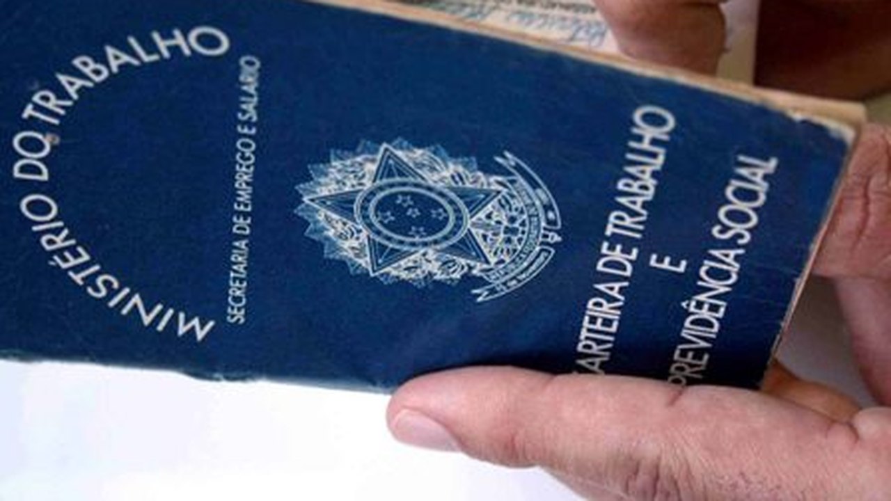 Taxa de desemprego da zona do euro cai a 6,8% em fevereiro