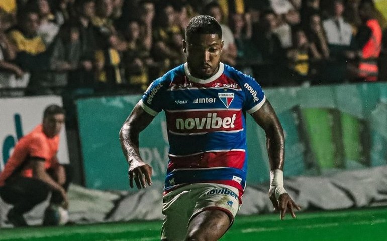 Marinho critica arbitragem após revés do Fortaleza: 'Time do Nordeste não pode brigar por nada'