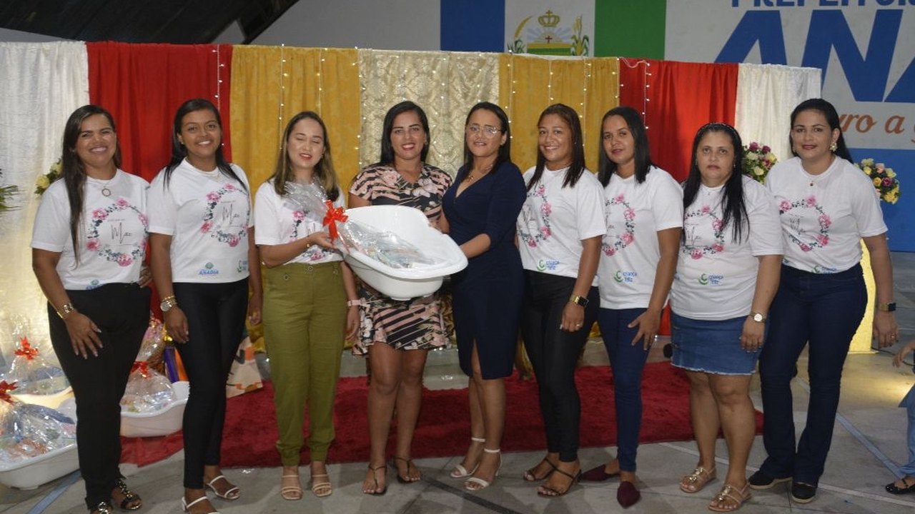 Assistência Social de Anadia homenageia 200 mães do Programa Criança Feliz
