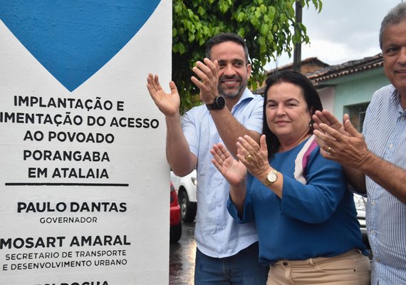 Paulo Dantas inaugura 1,5 km de pavimentação no povoado Porangaba, em Atalaia