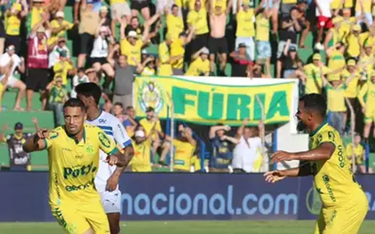 Mirassol derrota Sport na Ilha do Retiro e chega a quatro vitórias seguidas no Brasileirão