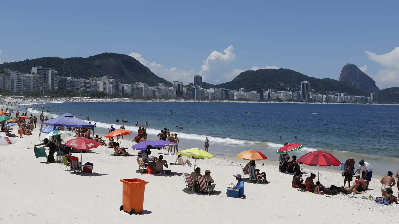 Veja algumas das praias que desapareceram do mapa do Rio por causa de aterros