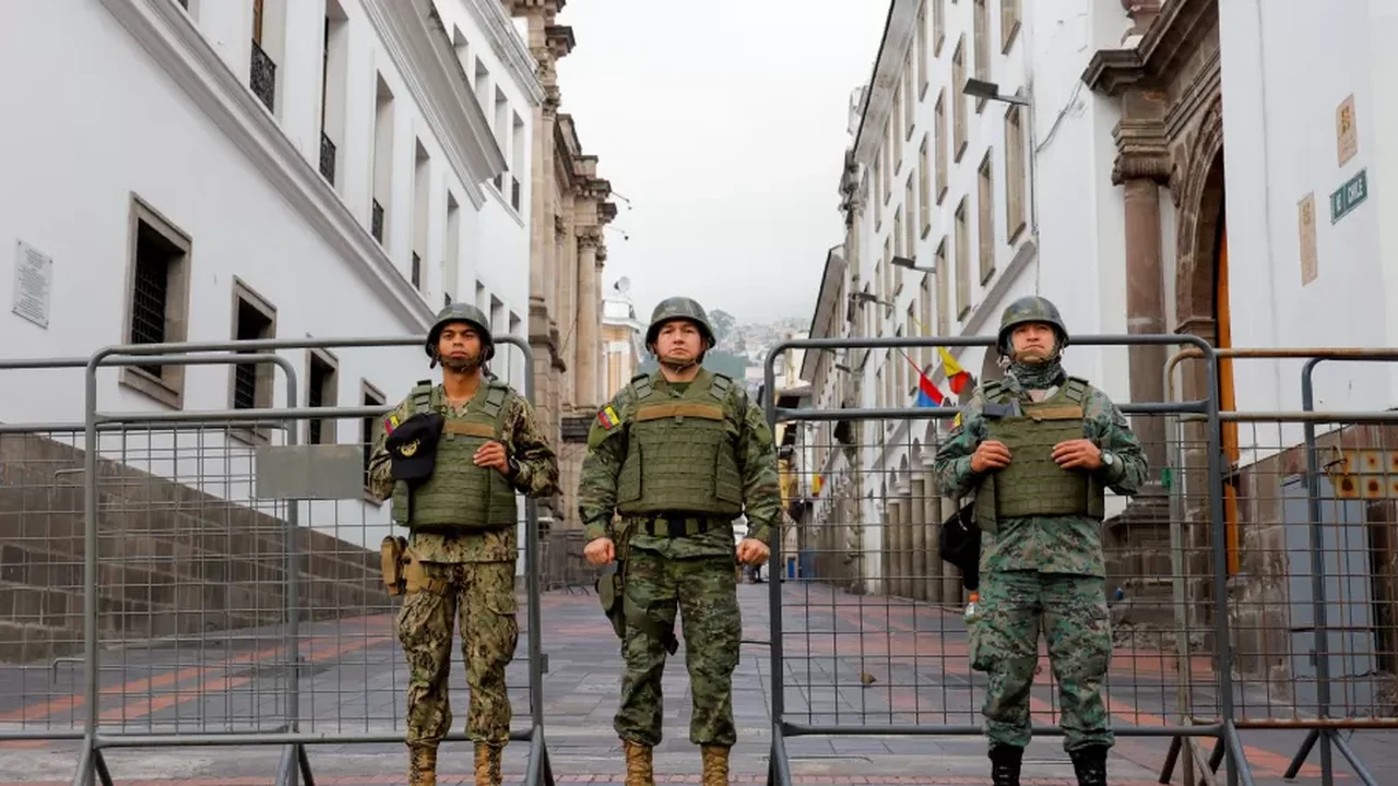 Violência não cede e Equador renova estado de emergência
