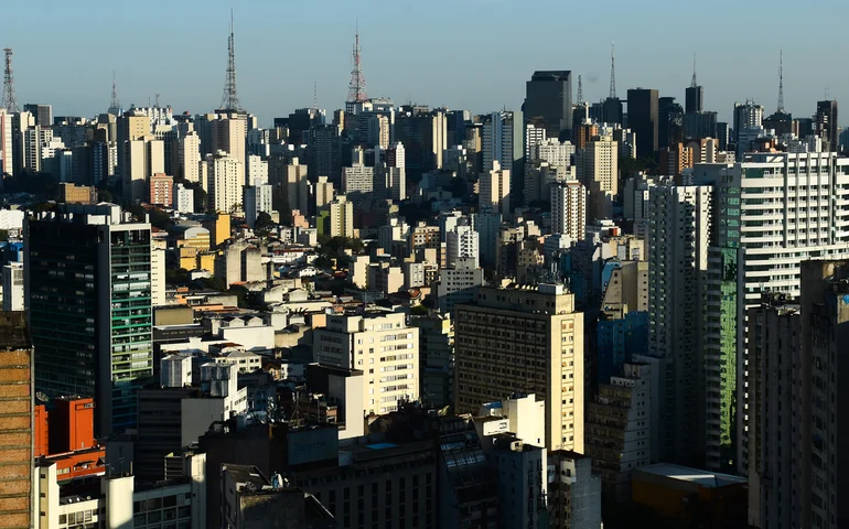 SP tem alta de 18,6% nas vendas de imóveis e queda de 10,4% nos lançamentos, diz Secovi