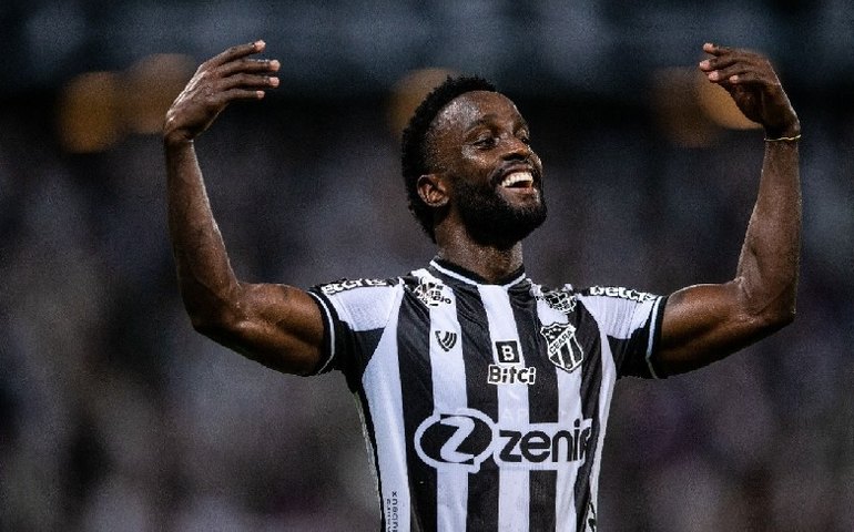 Mendoza sofre lesão na coxa e desfalca o Santos na Copa do Brasil