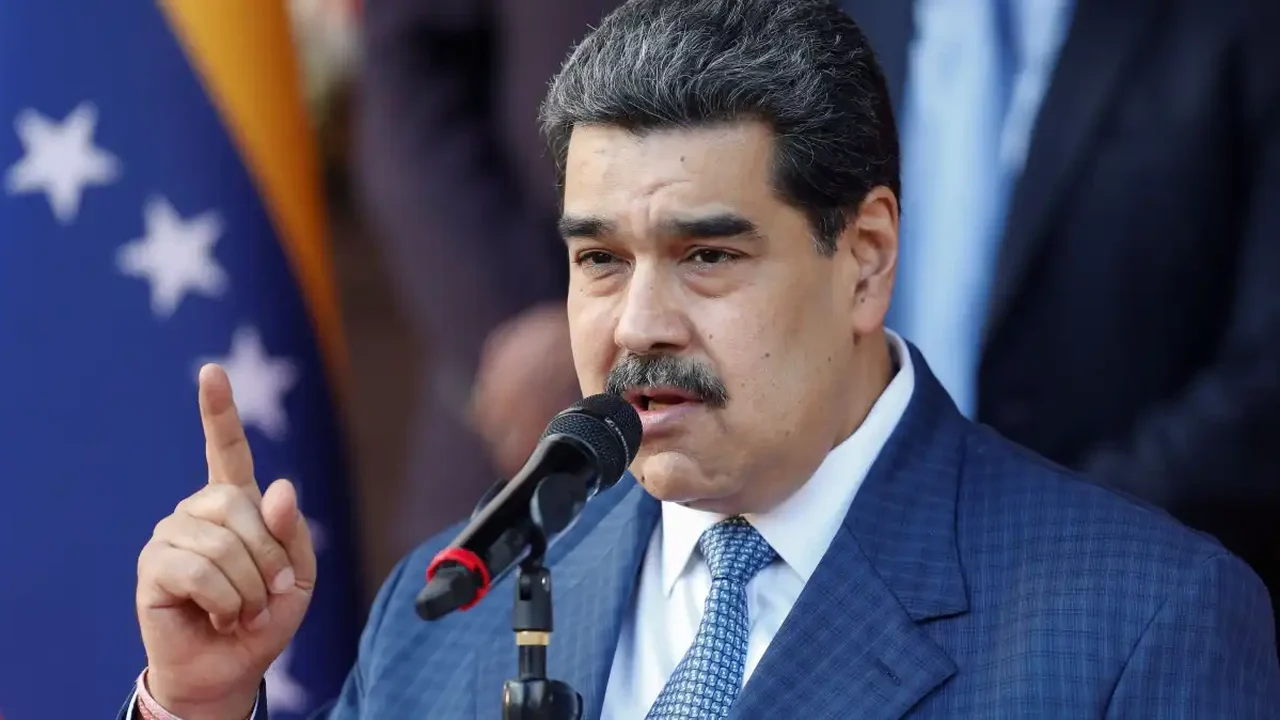 Venezuela: oposição fala em participação histórica e acusa Maduro de dificultar votação