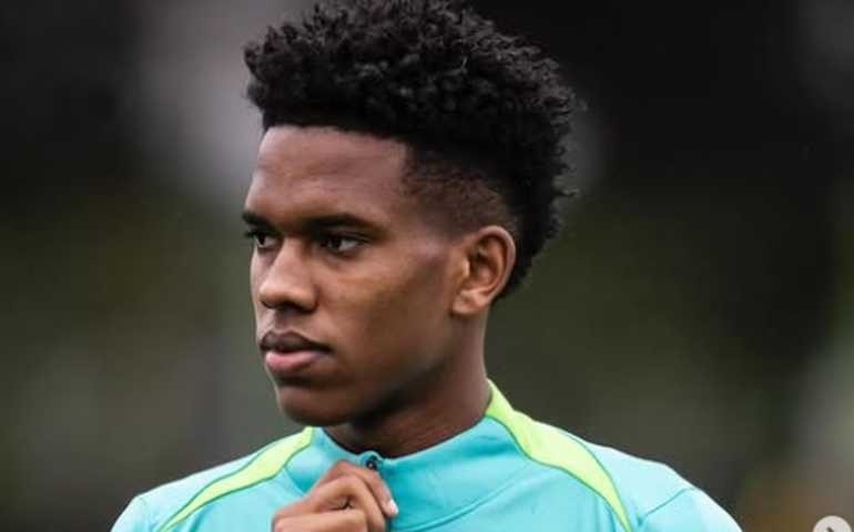 Estêvão aposta em versatilidade por sequência na seleção: 'Aberto a vários tipos de jogos'