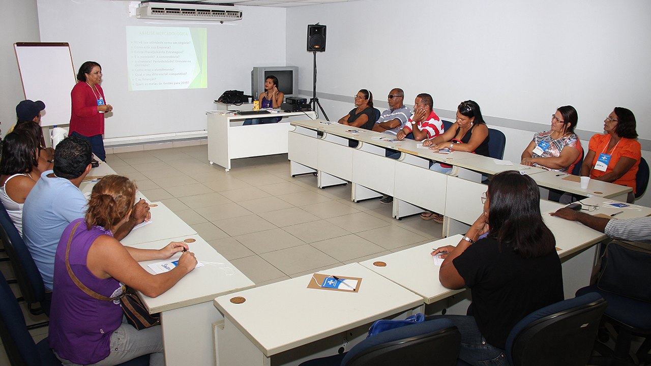 Tapioqueiras de Maceió conhecem Projeto de Alimentação Fora do Lar
