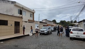 Tatuador é morto a tiros na porta de casa em Aracaju / Foto: Foto: Douglas Magalhães/TV Atalaia